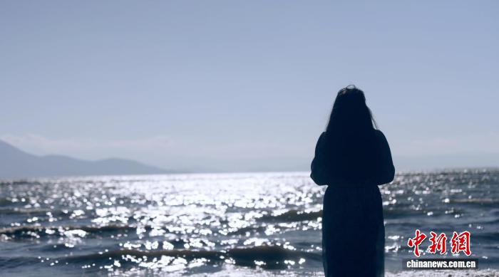 斯里兰卡华人郑心云：一张照片见证家乡大理十年之变