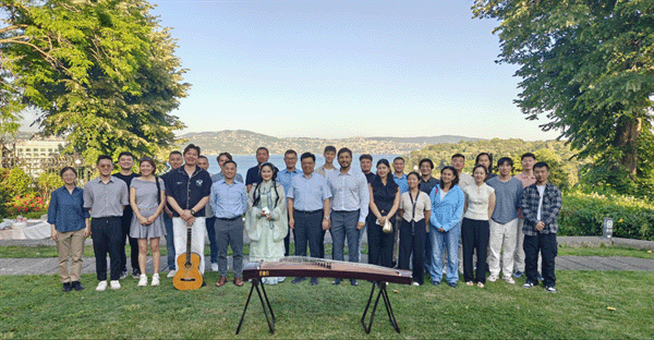 驻伊斯坦布尔总领馆举办第二届青年沙龙