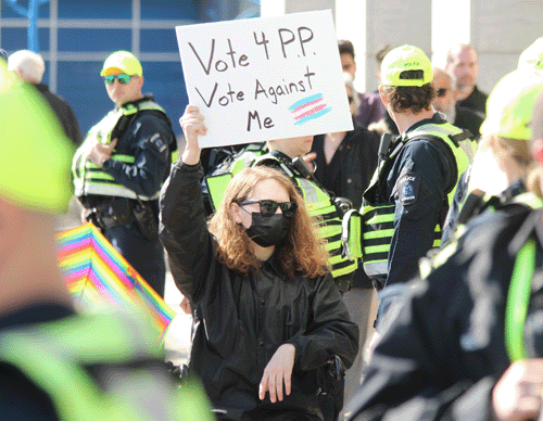 安省特别警力调度激增，抗议活动成主因