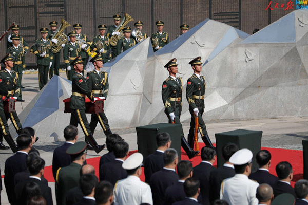 第十二批在韩中国人民志愿军烈士遗骸安葬仪式在沈阳举行