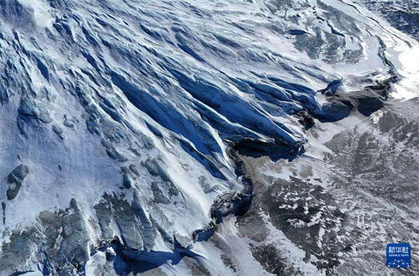 新研究：格陵兰岛面积“缩水”且缓慢向西北漂移