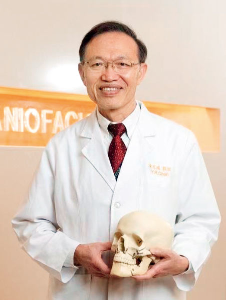 为了李嫣，李亚鹏曾去台湾求见他