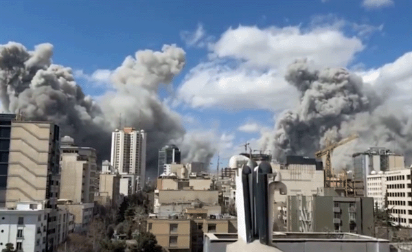 杰弗里·萨克斯：美国从不谈判，它只会欺骗