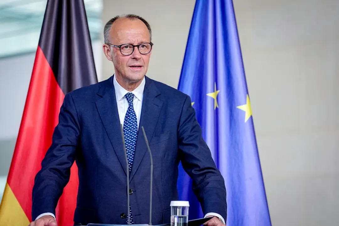 默茨：伊朗战事若升级 欧洲承压堪比疫情