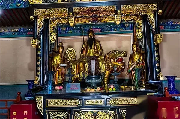 信仰与文化之神道教：家庭与生态