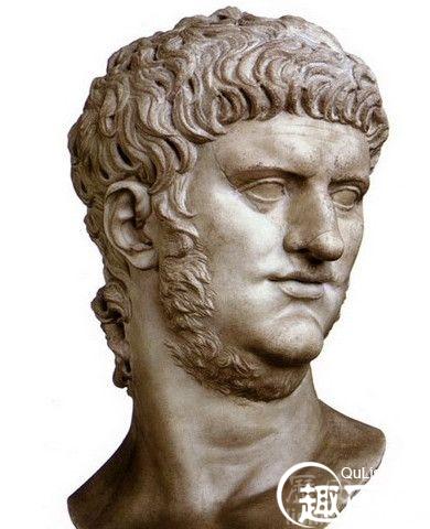 尼禄皇帝肖像雕像